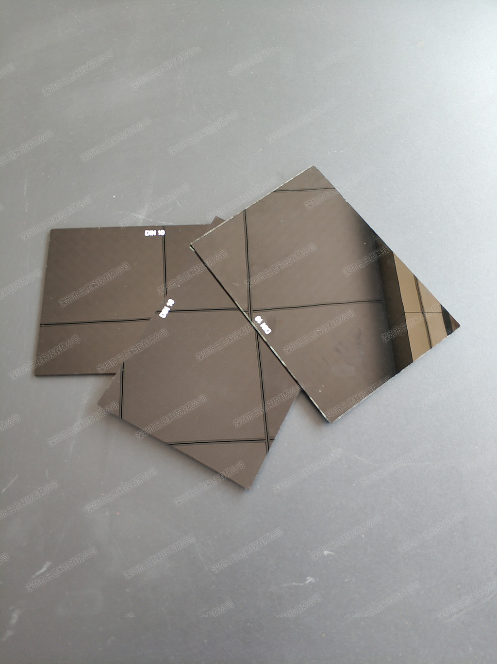 防紫外線(xiàn)玻璃適用于UV固化機(jī)視窗專(zhuān)用玻璃